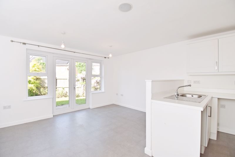 Kitchen/Dining Room- click for photo gallery